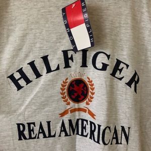 Tommy Hilfiger “Real American” T-shirt size M